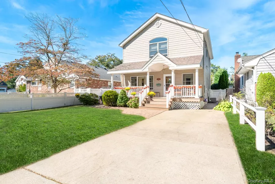 3615 Franklin ST, Wantagh, NY 11793