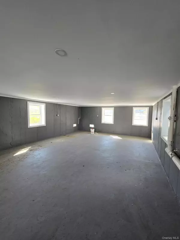 Far Rockaway, NY 11691,449 Beach 45 ST