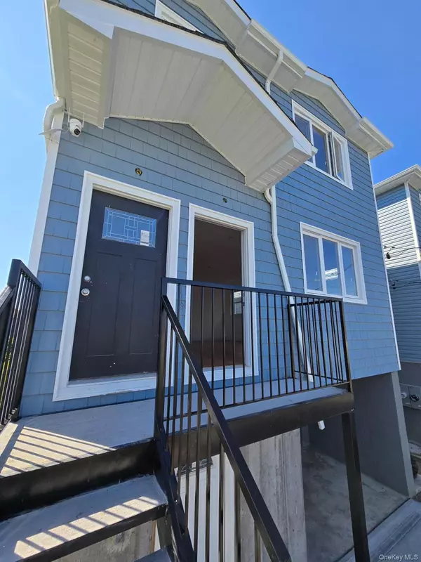 Far Rockaway, NY 11691,449 Beach 45 ST