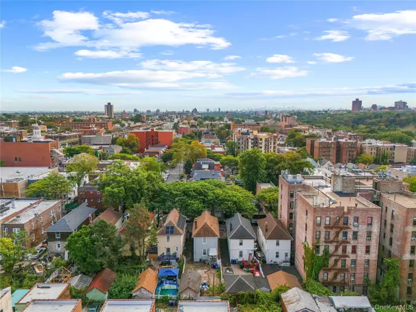 Bronx, NY 10466,667 E 230th ST