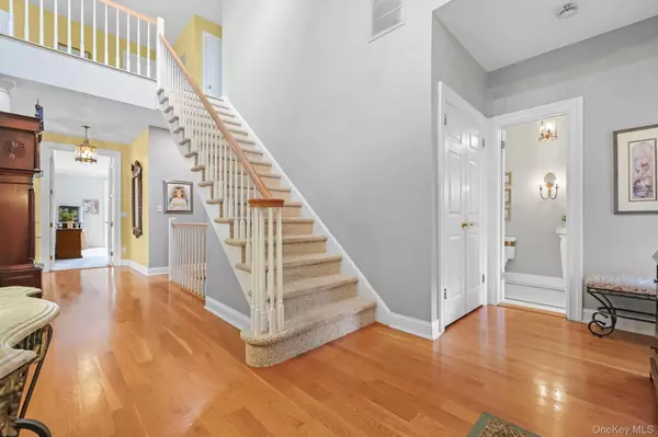 Pleasantville, NY 10570,26 Club CT