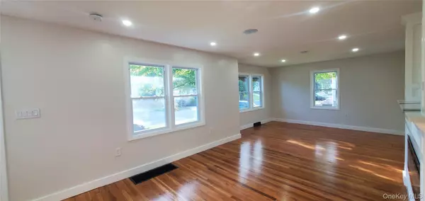 Poughkeepsie, NY 12603,35 Seitz TER