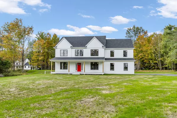 Lagrangeville, NY 12540,215 Martin RD