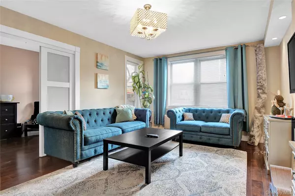 Bronx, NY 10463,315 W 232nd ST #1F