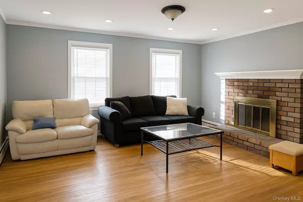 Miller Place, NY 11764,33 Echo AVE