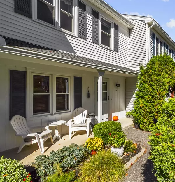 204 Williamsburg DR, Mahopac, NY 10541