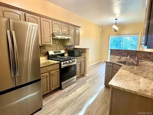 Medford, NY 11763,87 Kettles LN