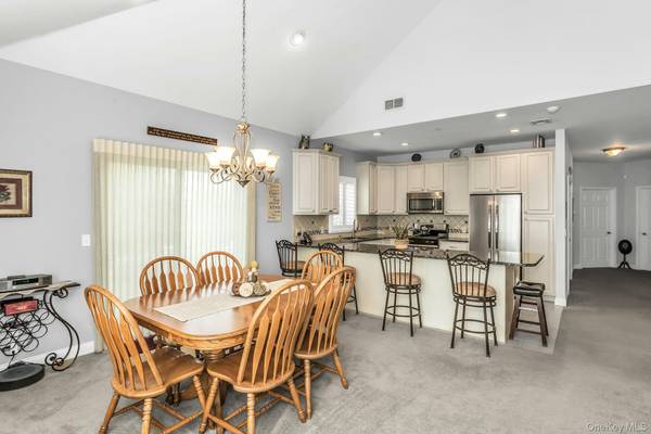 Amityville, NY 11701,108 Joseph CT