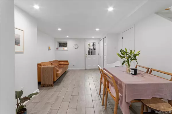 Maspeth, NY 11378,6143 55th Street