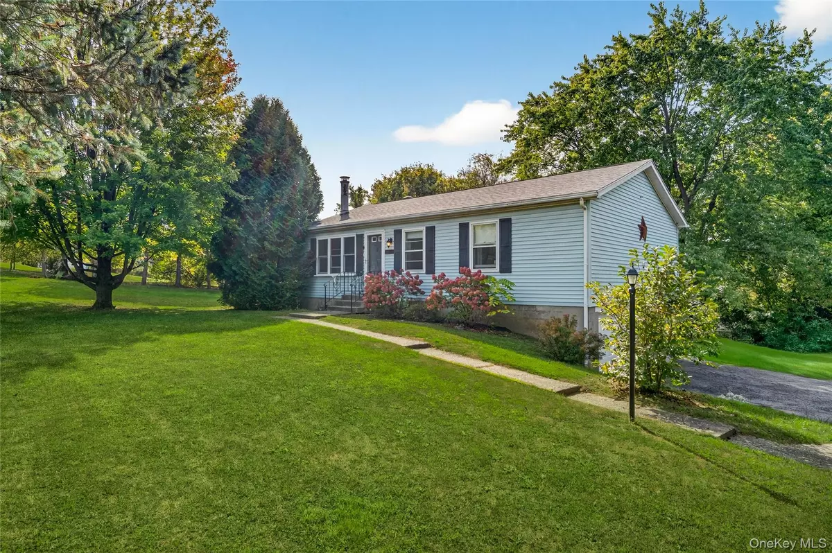 Amenia, NY 12501,10 Flood DR