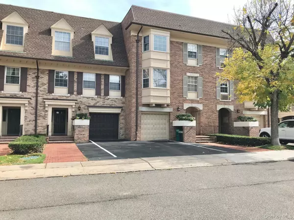 12-31 Robin LN #Triplex, Bayside, NY 11360