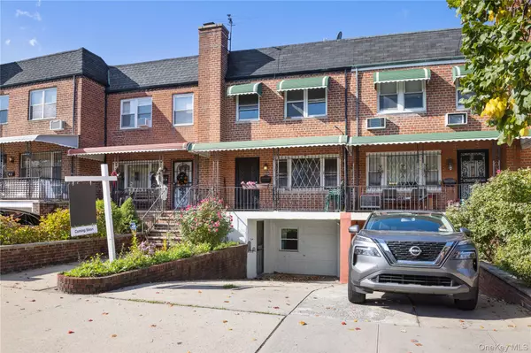 Jackson Heights, NY 11370,30-44 78th ST