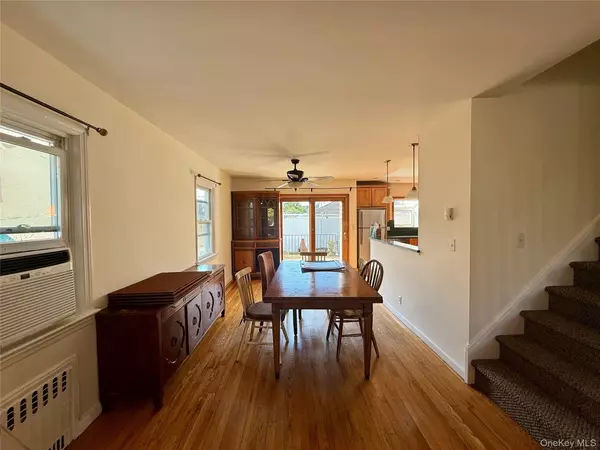 Long Beach, NY 11561,518 W Olive ST