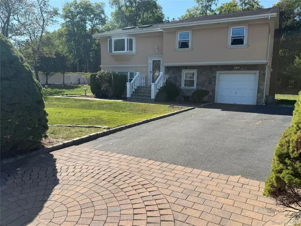 Port Jefferson Station, NY 11776,236 Woodhull AVE