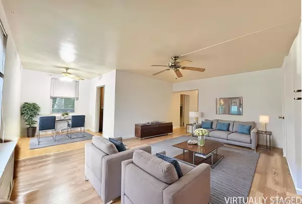Bayside, NY 11361,35-40 Clearview Expressway #371