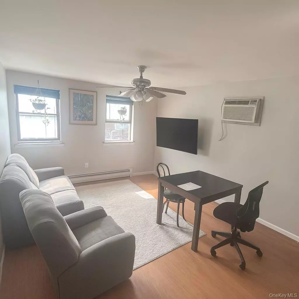 Brooklyn, NY 11218,23 Reeve PL #2F