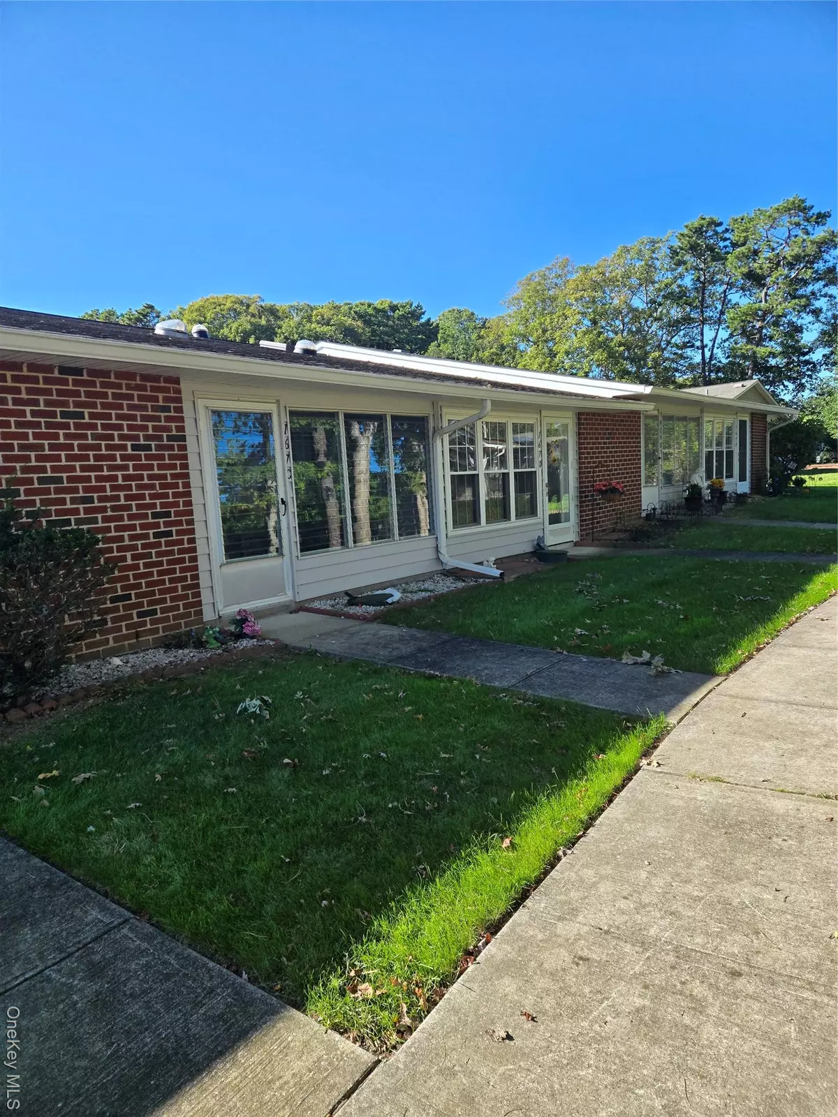 Ridge, NY 11961,167 C Ventry CT