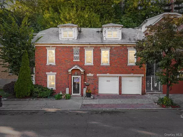 Bronx, NY 10463,3607 Irwin AVE