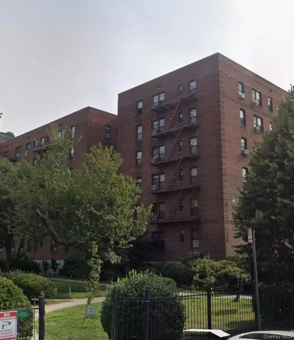 14440 38TH AVE #3D, Flushing, NY 11354