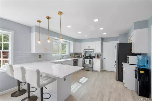 Patterson, NY 12563,38 Somerset DR