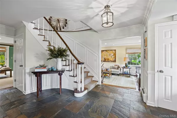 Huntington Bay, NY 11743,336 Bay AVE