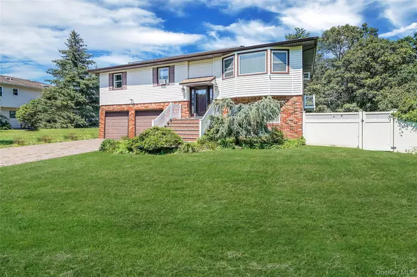Ronkonkoma, NY 11779,5 Hermart LN