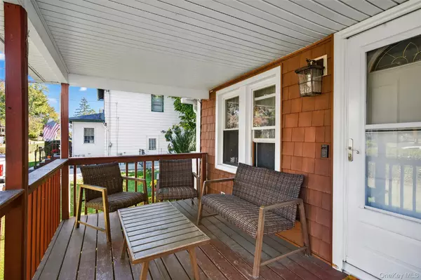 Newburgh, NY 12550,83 Poplar ST