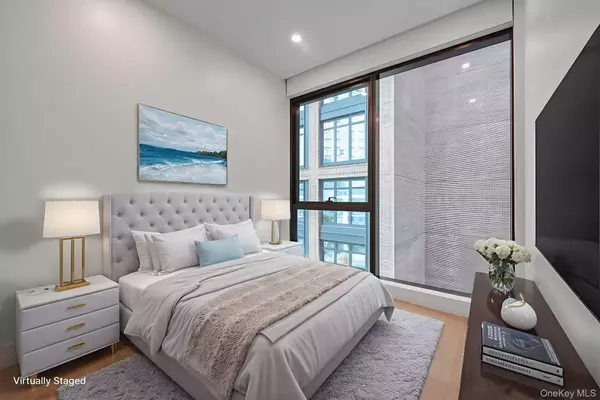 Long Island City, NY 11101,5 Court SQ #6A
