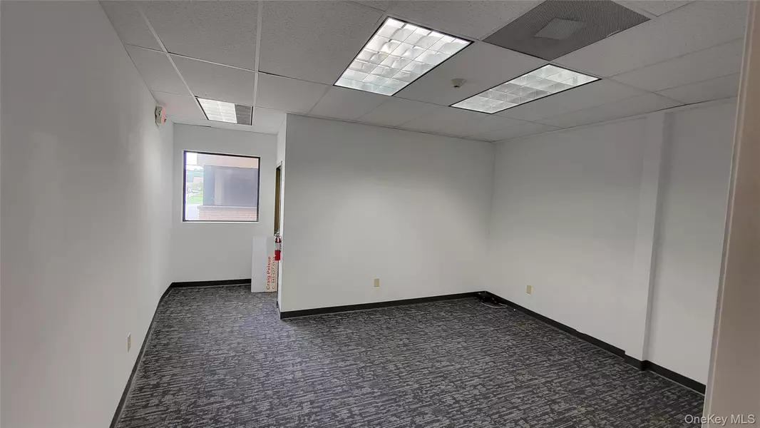 53 Route 17k #5b, Newburgh, NY 12550