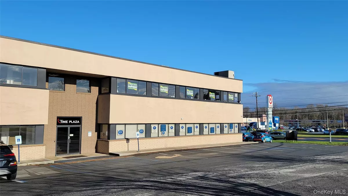 Newburgh, NY 12550,53 Route 17k #9