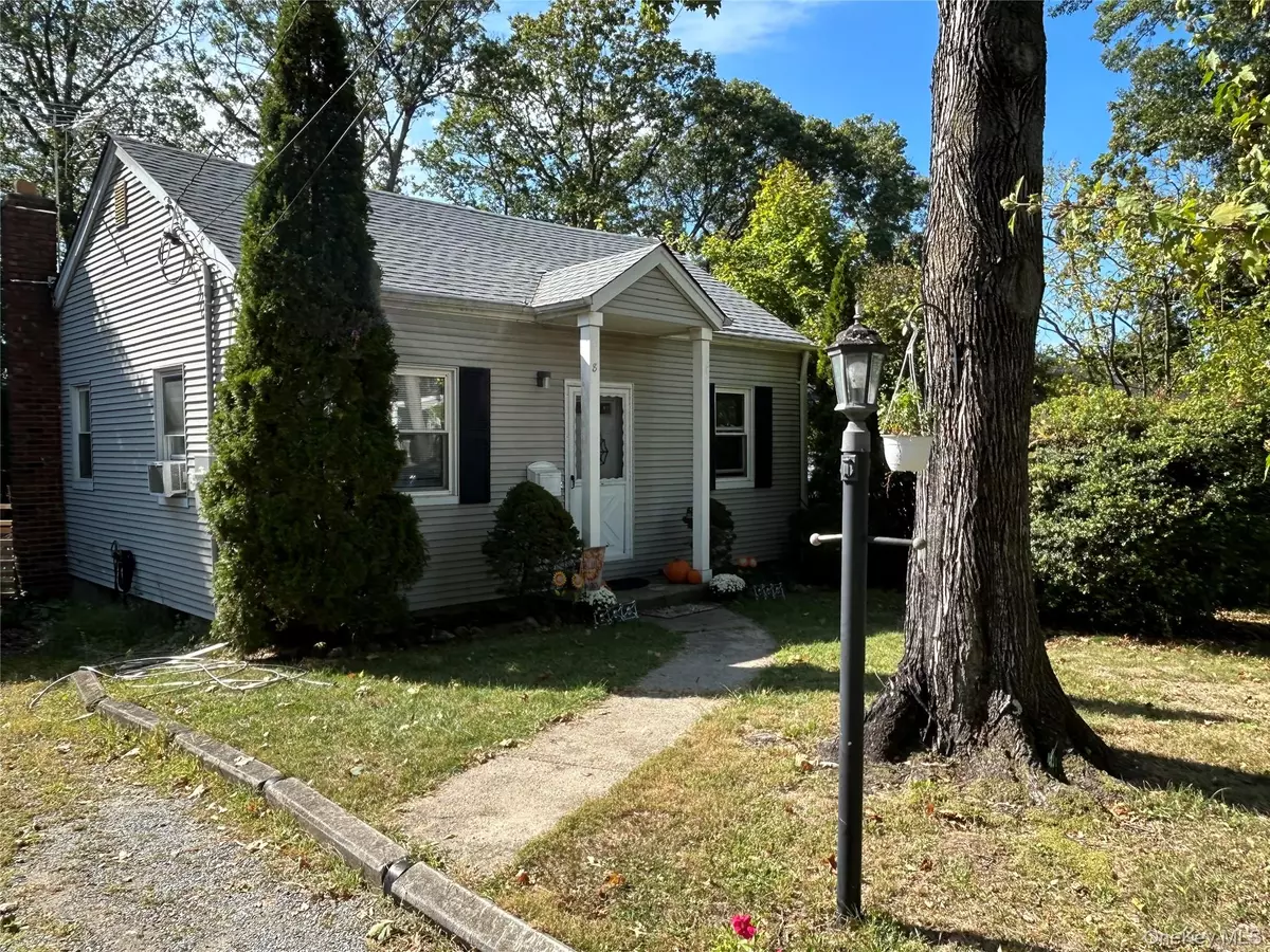 Bayville, NY 11709,8 Bayard AVE