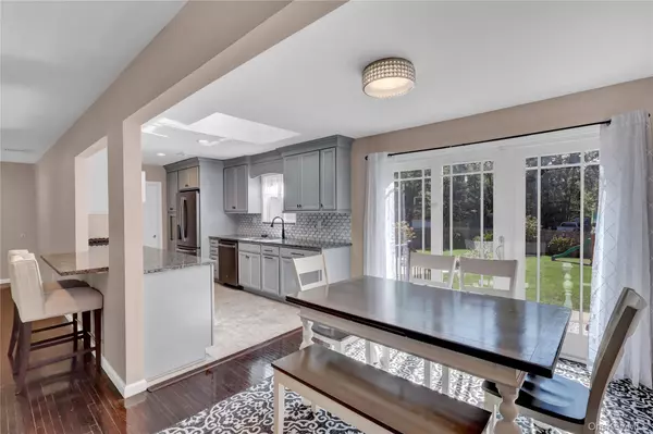 Ridge, NY 11961,590 Whiskey RD