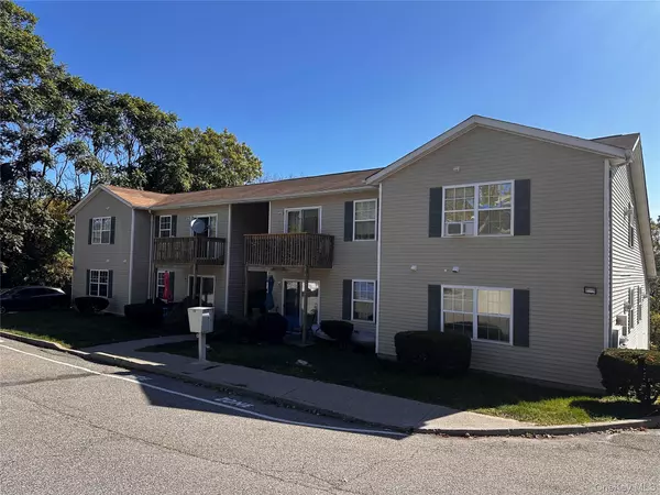 82 High ST #2, Chester, NY 10918