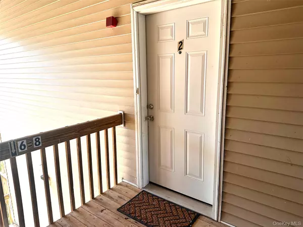 Chester, NY 10918,82 High ST #2