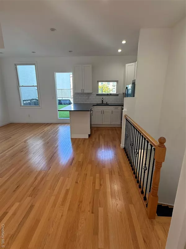 Brooklyn, NY 11232,562 39th ST #2
