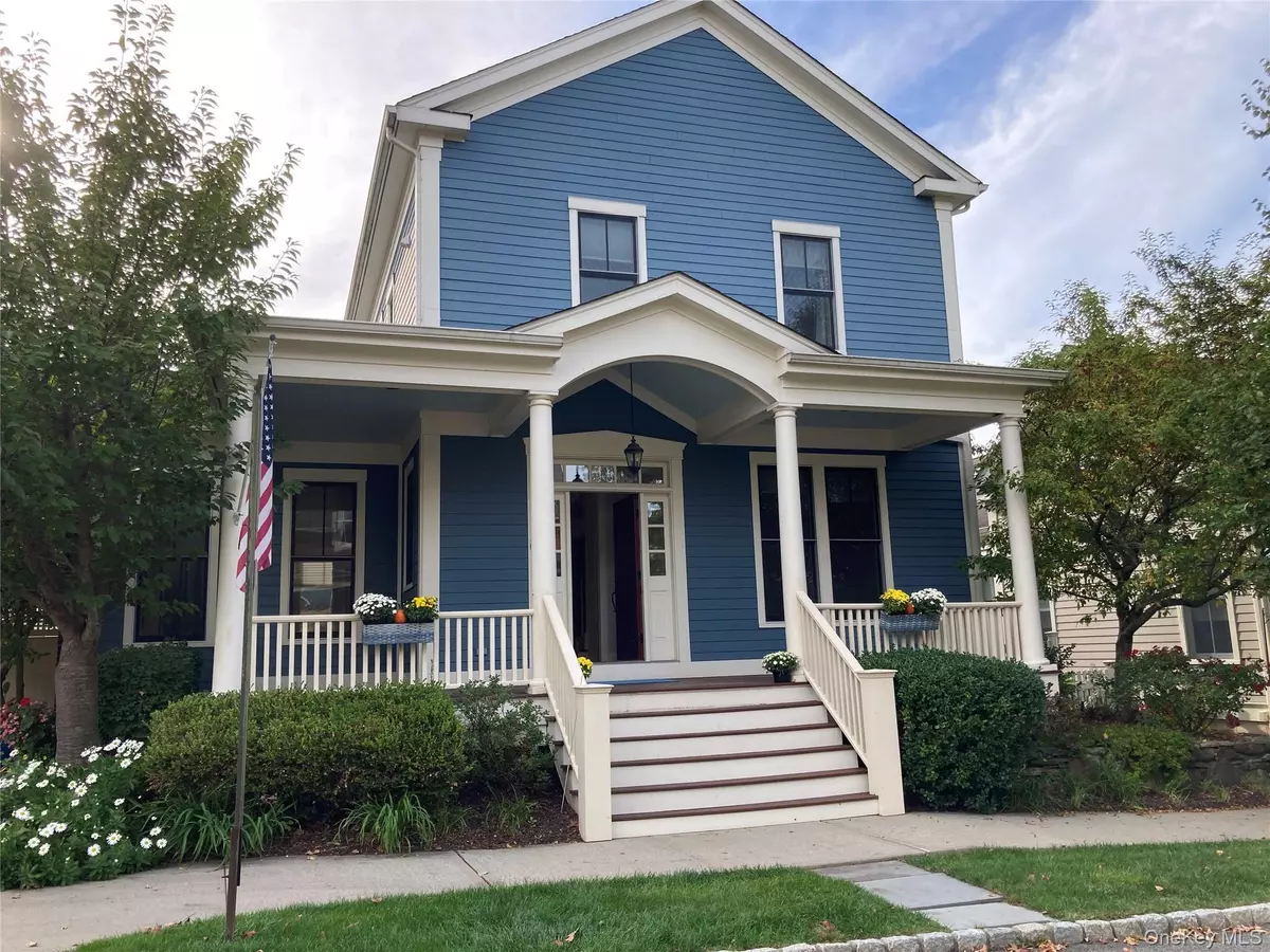 Warwick, NY 10990,11 Aske ST