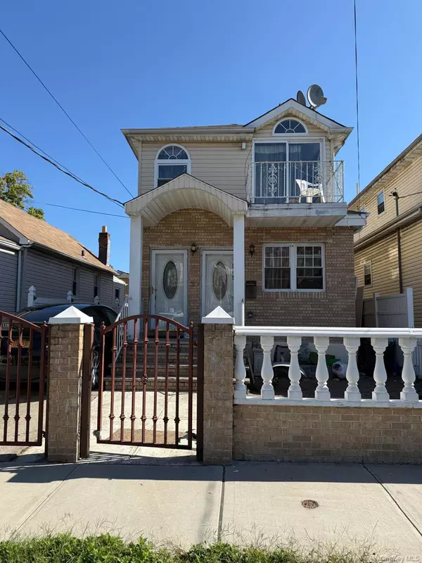 11545 124th ST, South Ozone Park, NY 11420