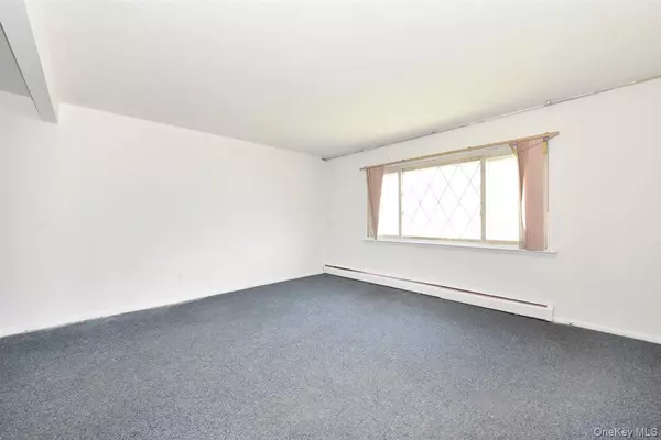 Jamaica, NY 11434,134-30 155th ST