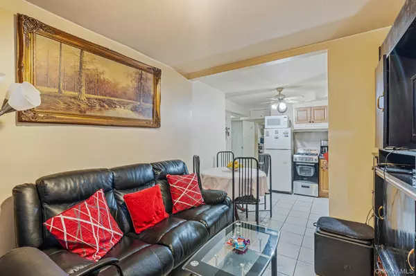 Astoria, NY 11105,2036 47th ST