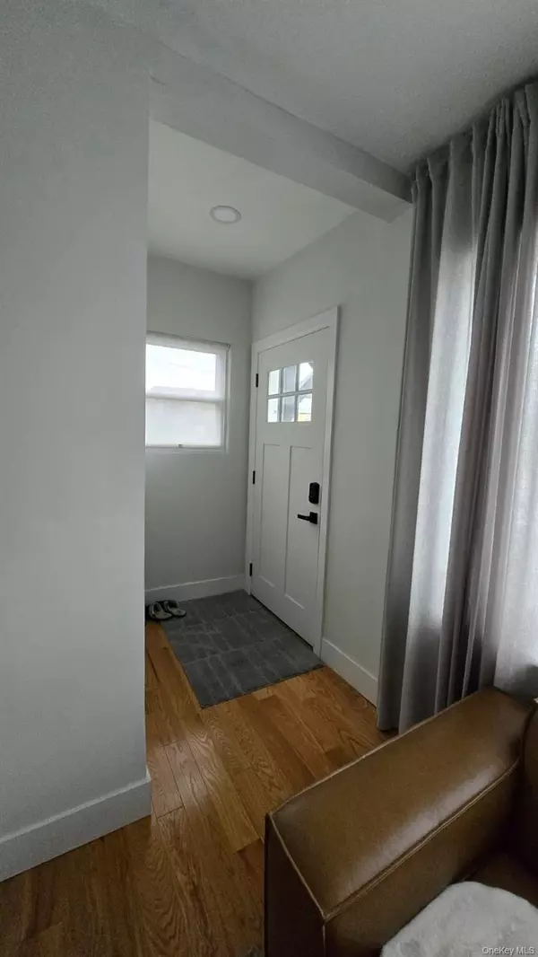 Queens Village, NY 11429,11210 Colfax ST
