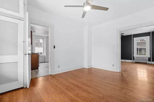 Highland Falls, NY 10928,21 Cozzens AVE