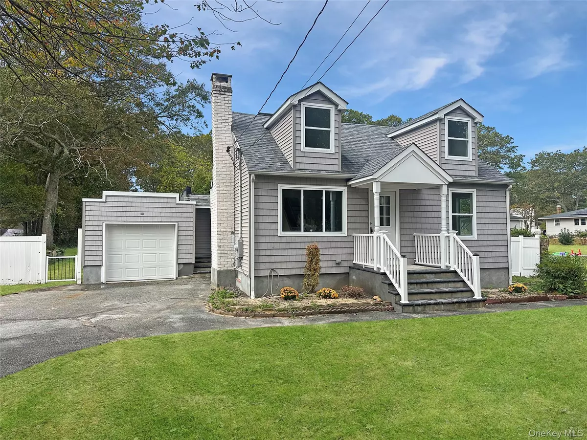 Medford, NY 11763,86 Wilson AVE