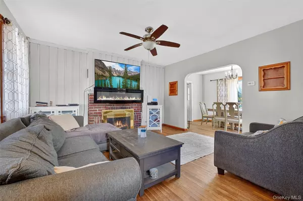 Hopewell Junction, NY 12533,17 Fishkill Hook RD