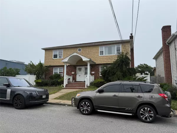 Elmont, NY 11003,1324 M street