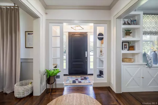 Rockville Centre, NY 11570,11 S Marion PL