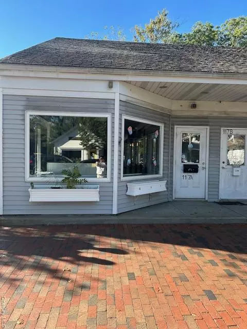 117 S Country RD, Bellport Village, NY 11713