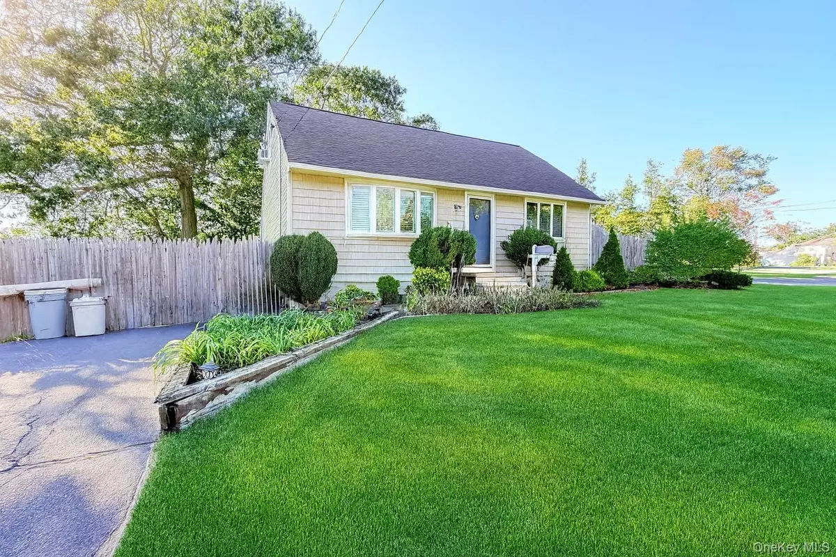 Centereach, NY 11720,171 Stanley DR