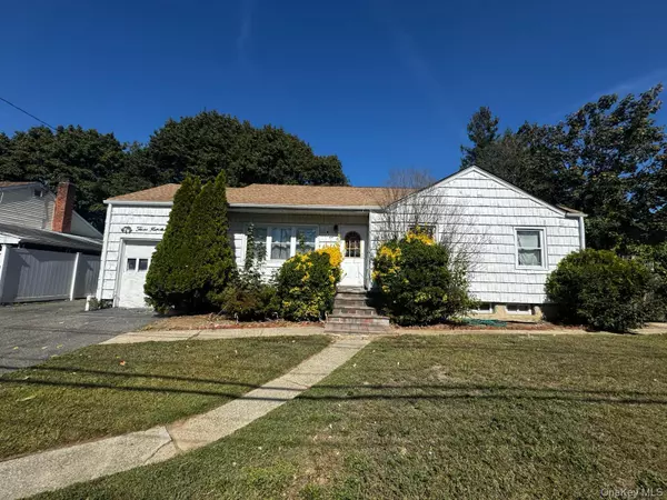 309 Hancock ST, Brentwood, NY 11717