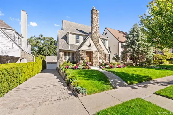 Yonkers, NY 10705,31 AKA 27 Crawford ST