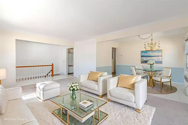 Whitestone, NY 11357,15-62 Murray ST ##2nd Floor
